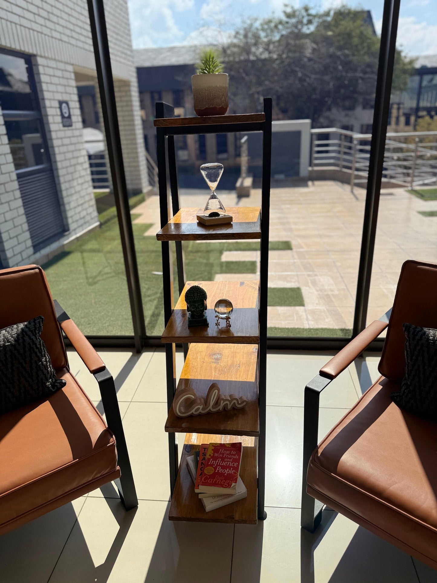 FORRGED 5-Level Ladder Shelf