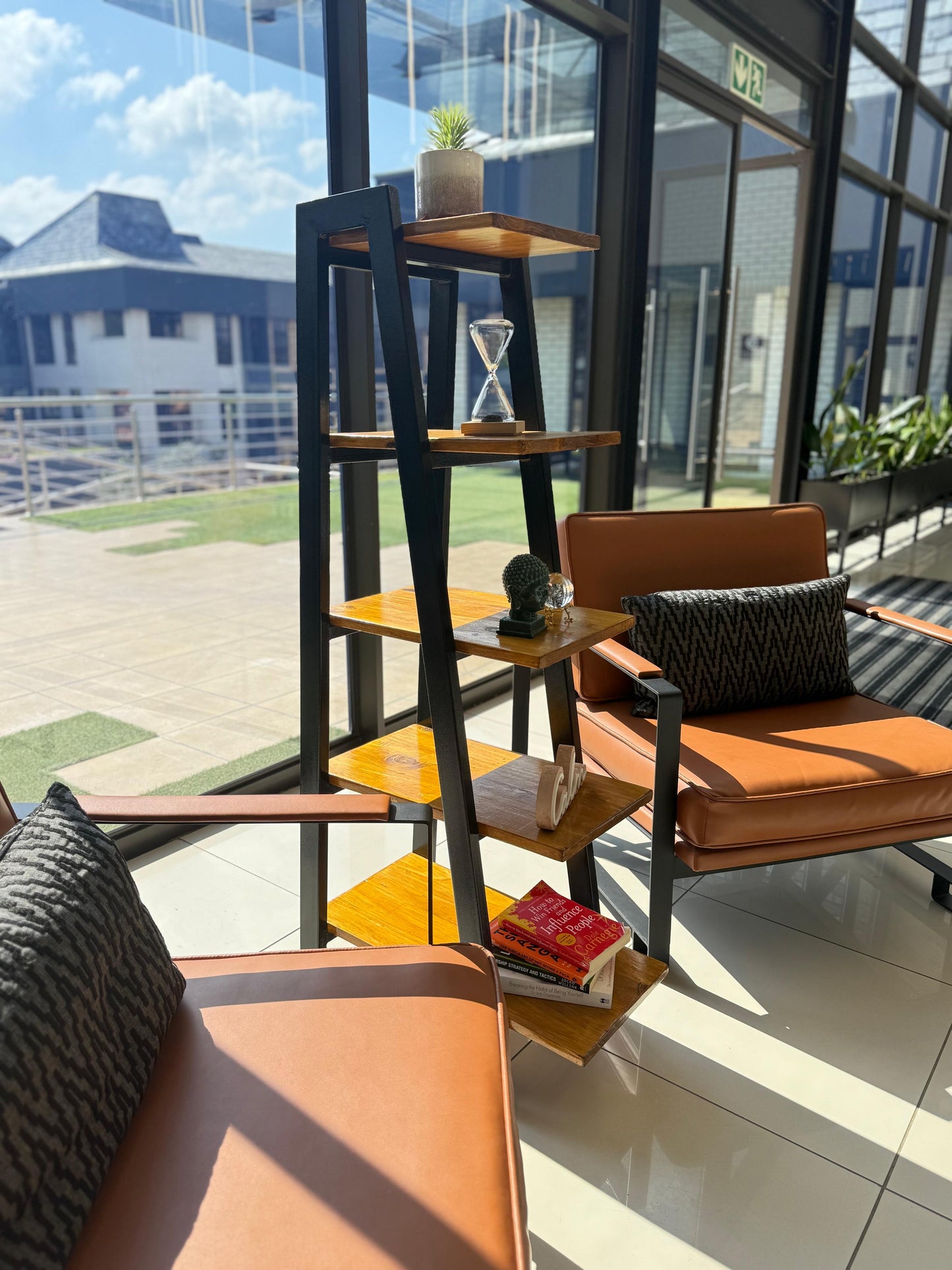 FORRGED 5-Level Ladder Shelf